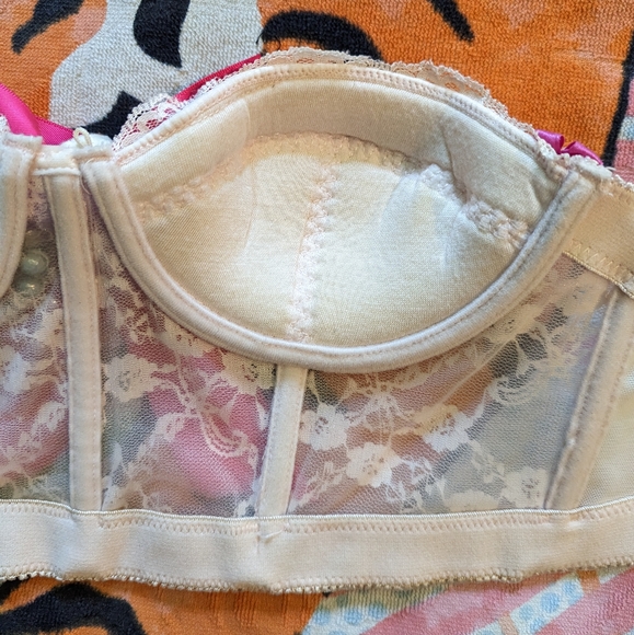 🧸Kawaii Pastel Rainbow Teddy Bear Rave Bra 🧸 - Picture 5 of 9